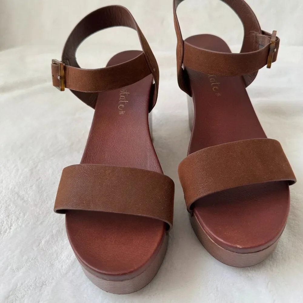 Altar'd State Serah Wedge Sandals Cognac Tortoise Buckle Size 8.5